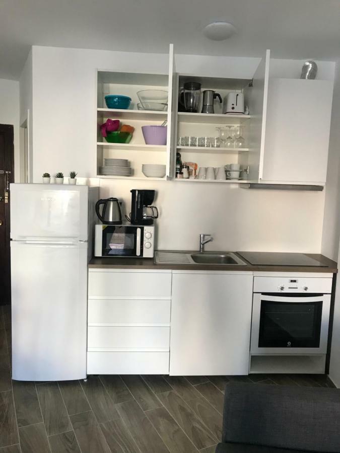 Apartamento Biznaga Apartment เบนัลมาเดนา ภายนอก รูปภาพ