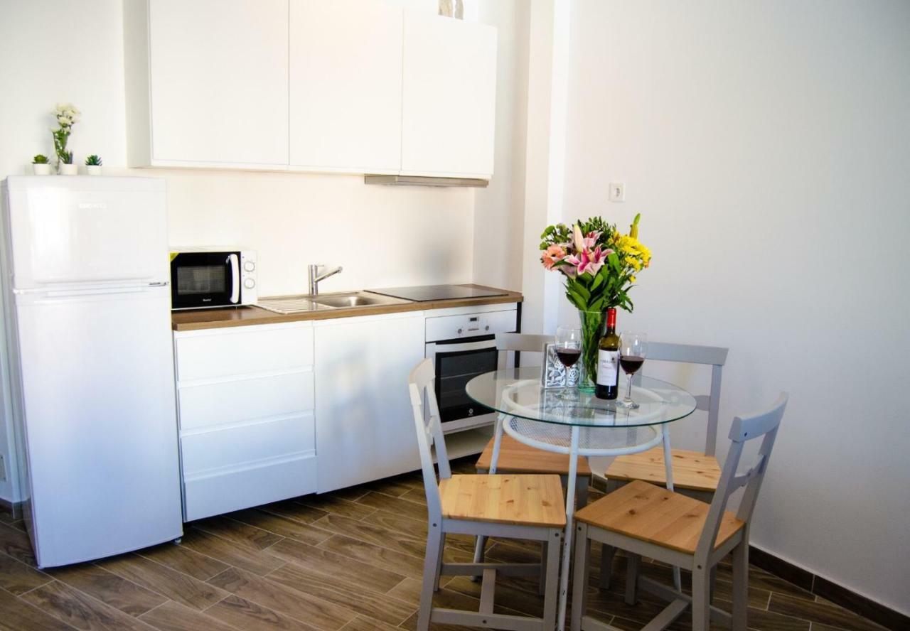 Apartamento Biznaga Apartment เบนัลมาเดนา ภายนอก รูปภาพ