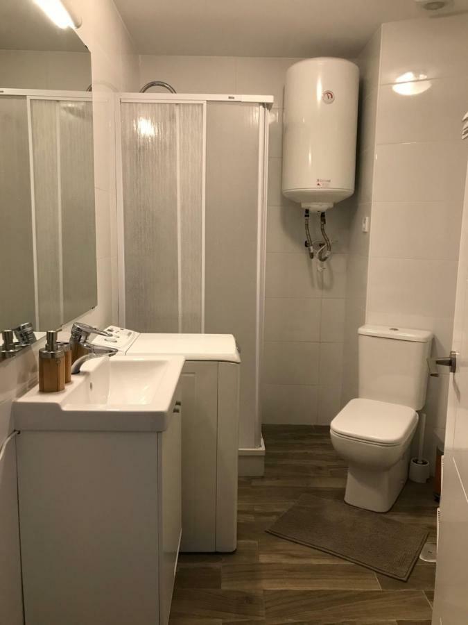 Apartamento Biznaga Apartment เบนัลมาเดนา ภายนอก รูปภาพ